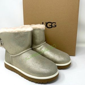 💥MEGA SALE!💥UGG  Women’s Boots Arielle Sparkle Boot Fur Gold Size 6 1112090